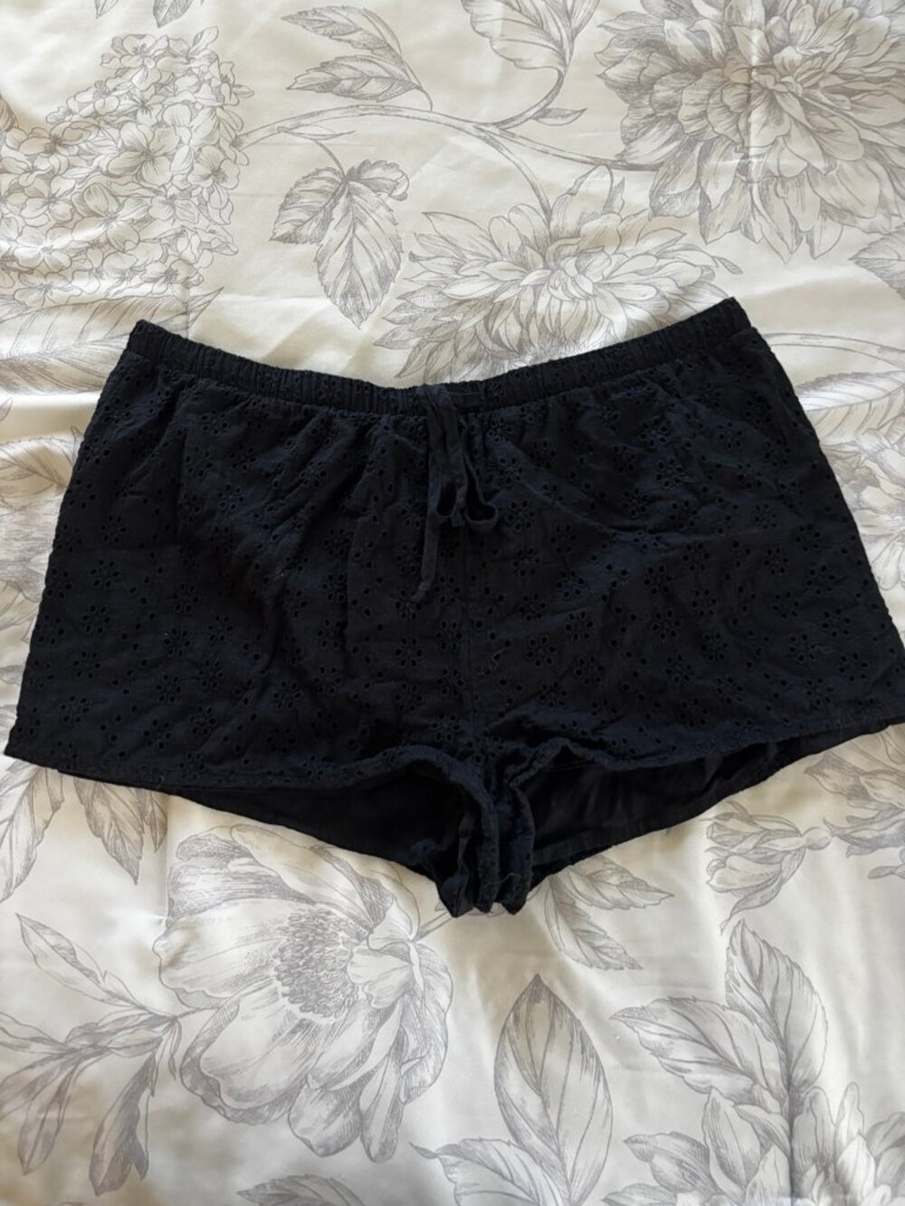 PacSun Your Favorite Black Eyelet Lounge Shorts Drawstring Elastic Waist Size XS